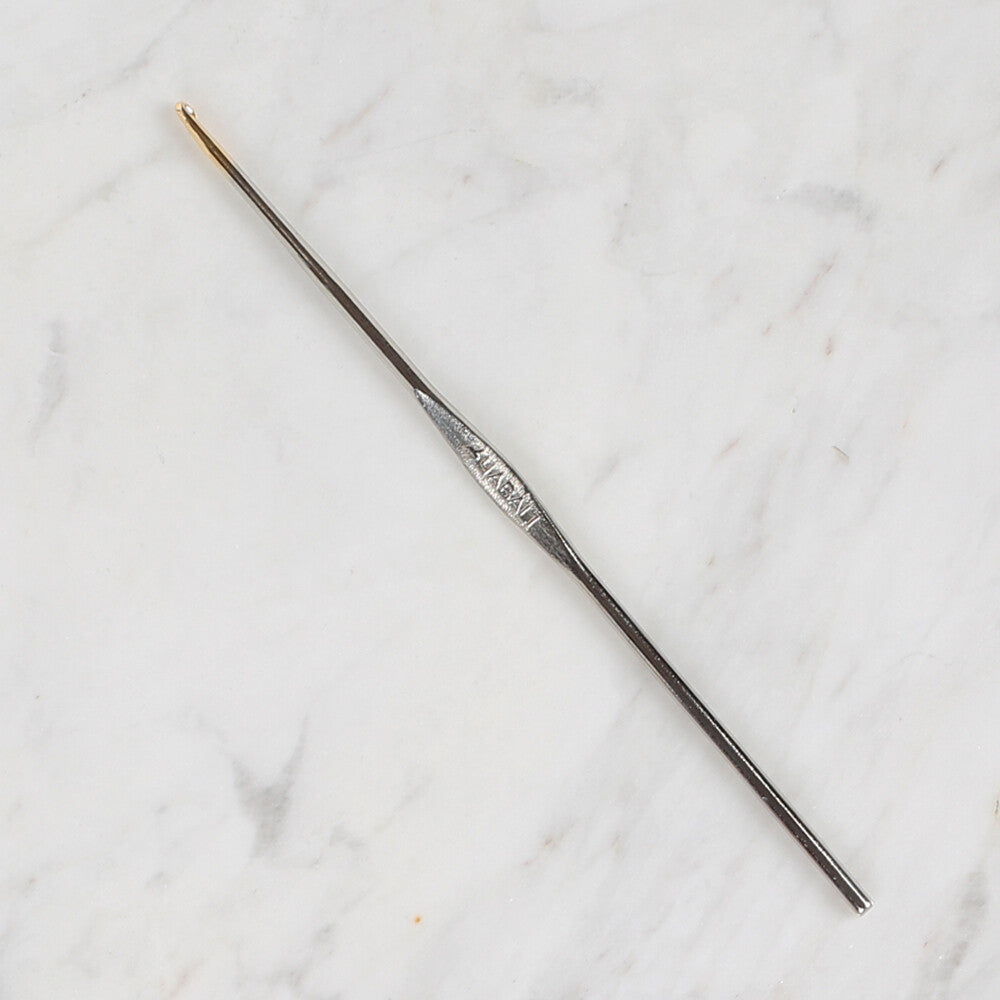 Yabalı Altın Uçlu Metal Saplı Dantel Tığ NO:3 1.7mm